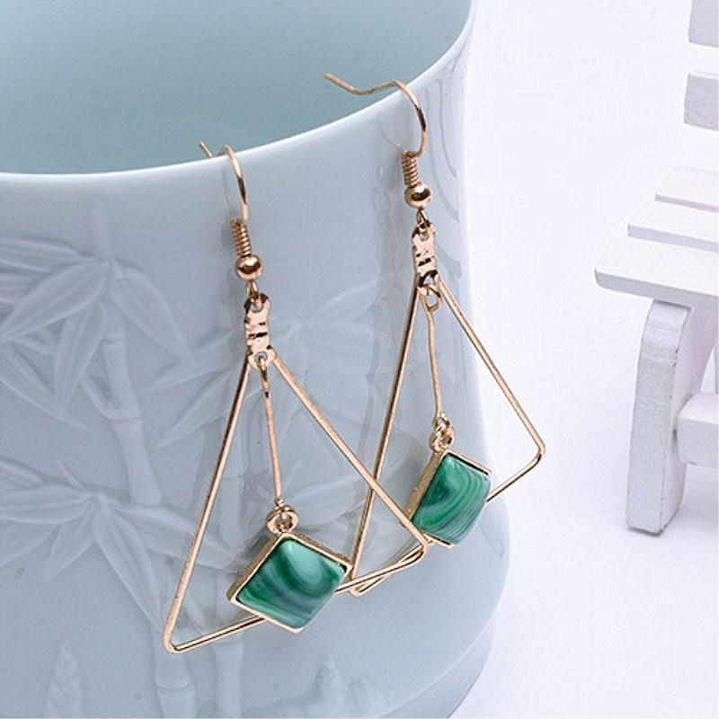 Zinc Alloy Green Hanging Stone Earrings - Techmanistan