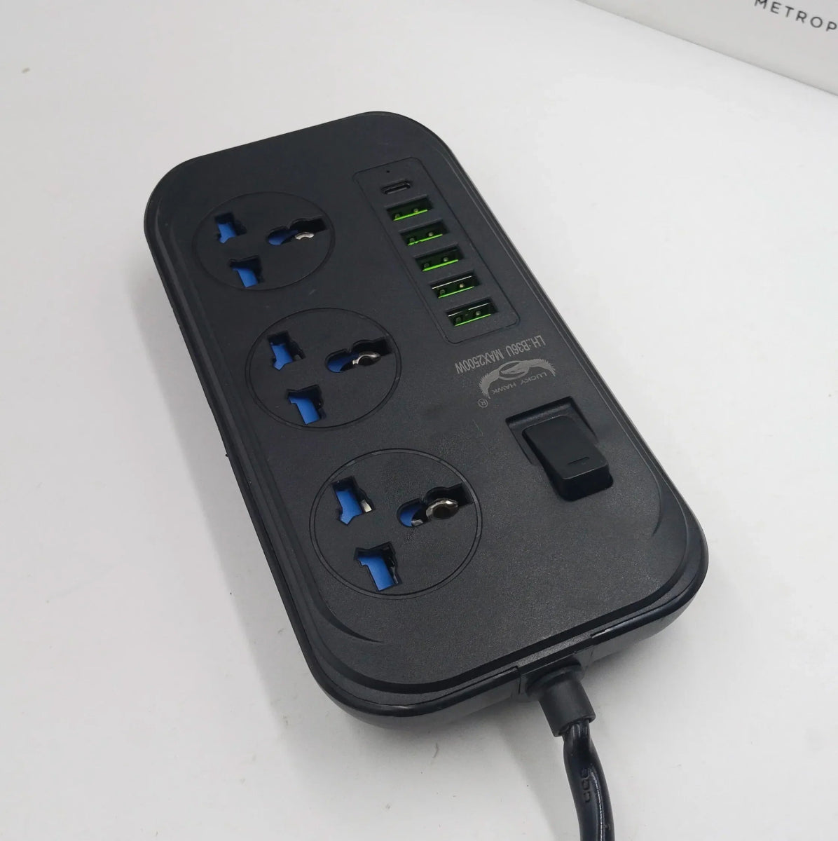 3 Sockets & 6 USB Extension Cord - Techmanistan in Pakistan