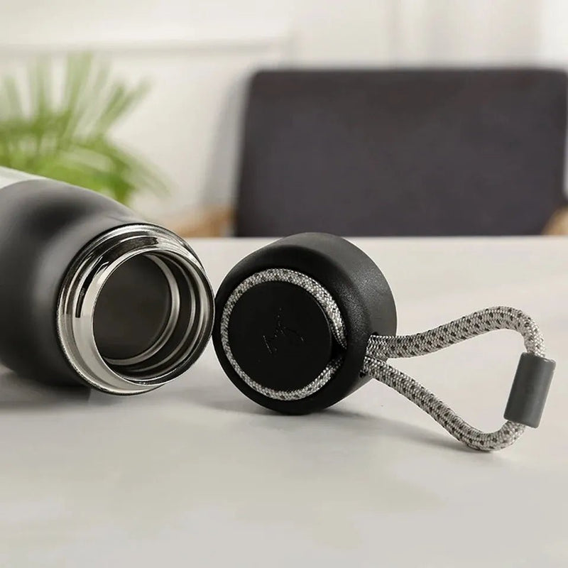 500ml Vacuum Insulated Water Flask - Techmanistan in Pakistan