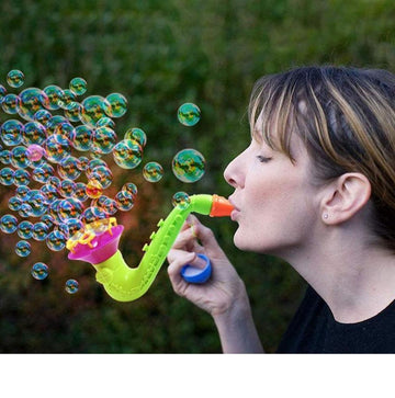 Manual Horn Shaped Bubble Machine - Multicolor Bubbles Maker