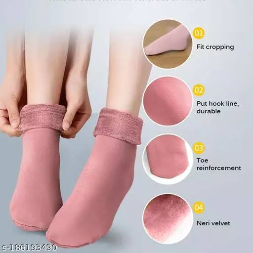 1 Pair Women Wool Fuzzy Velvet Socks - Techmanistan