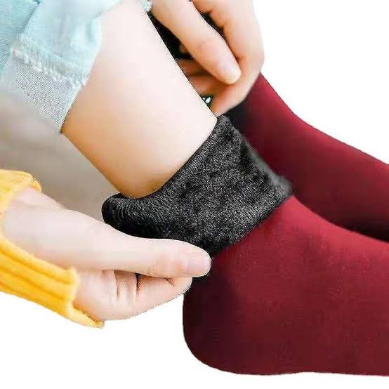 1 Pair Women Wool Fuzzy Velvet Socks - Techmanistan