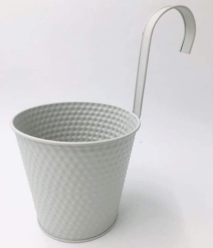 1 PC Metal Hanging Flower Pots - Techmanistan in Pakistan