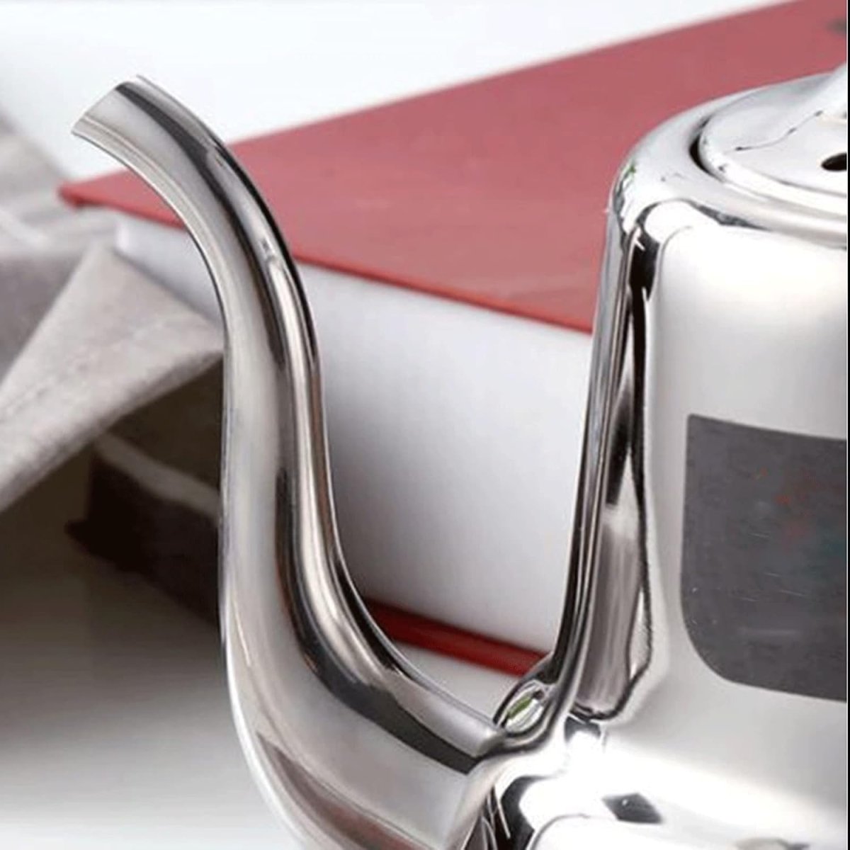 1.5L/2L Capacity Stove Top Stainless Steel Kettle - Techmanistan in Pakistan