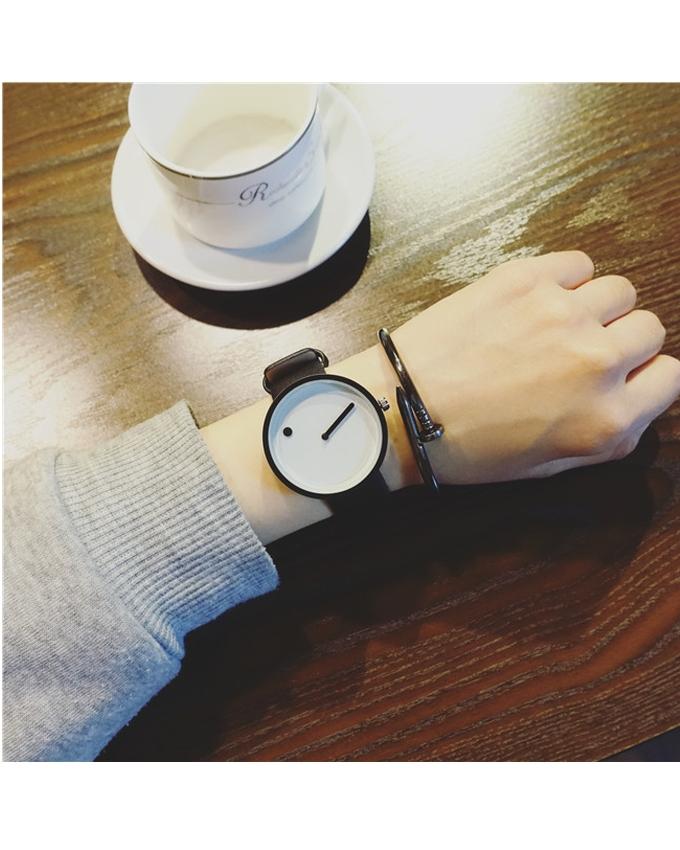 White & Black Leather Analog Watch for Men--Techmanistan-My Store