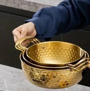 3 Piece Golden Hexagonal Pattern Cooking & Serving Ramen Pots with Lids - Techmanistan in Pakistan