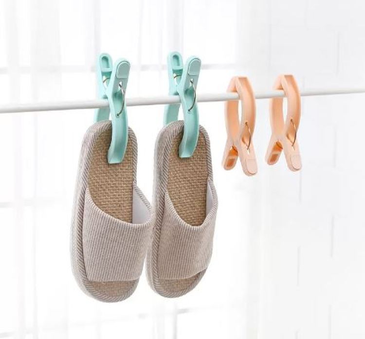 4 Pcs Plastic Big Clothes Pegs - Techmanistan in Pakistan