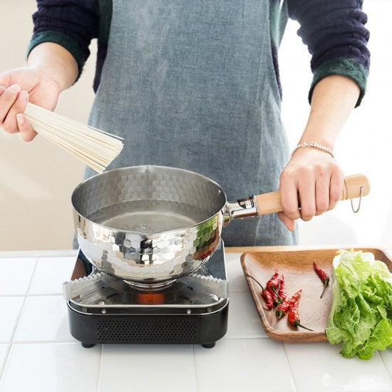 Hammer Pattern Japanese Saucepan with Wooden Handle | Cooking Pot
