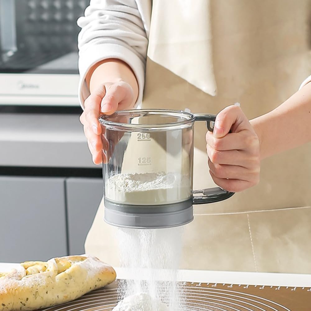 Handheld Plastic Flour Shaker Mesh Flour Sifter