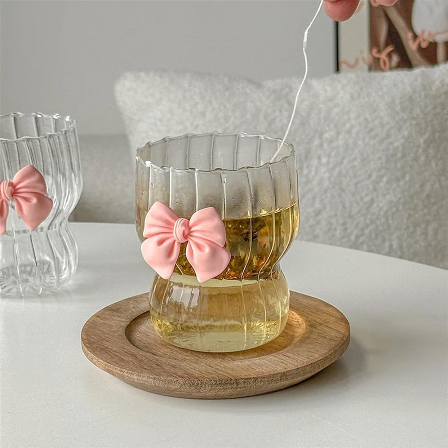Pink Bow Glass Cup with Striped Design Techmanistan