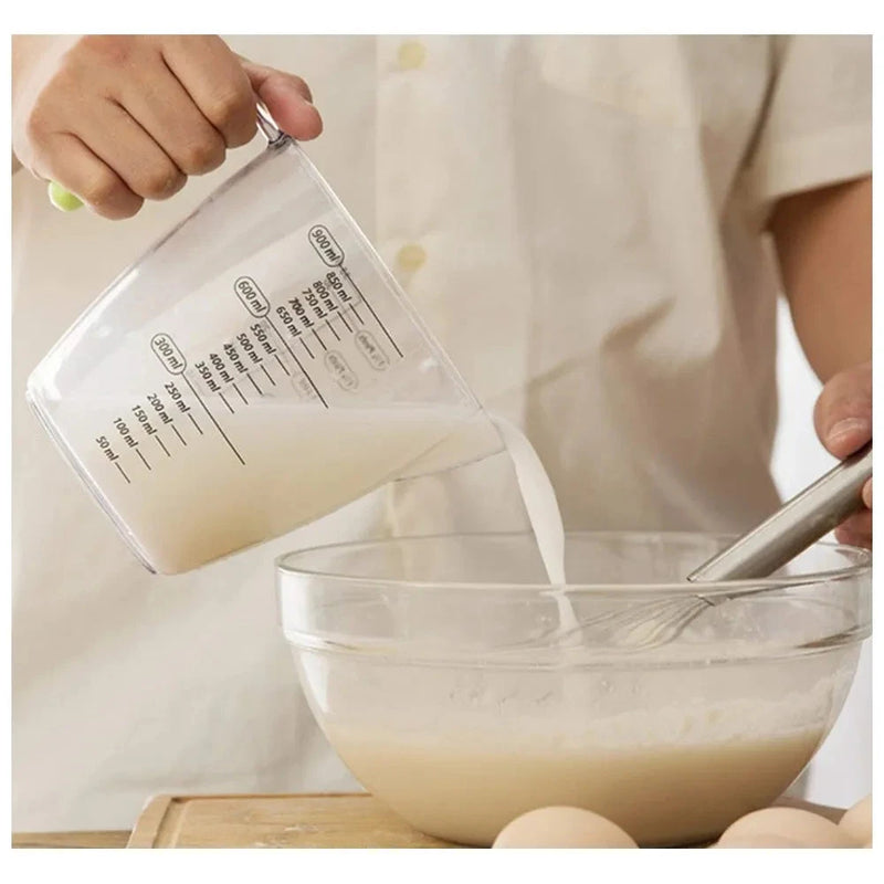 Measuring Cup With Angled Grip and Spout Techmanistan