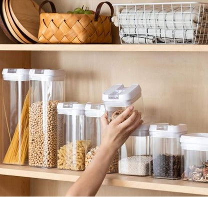 Set of 4 Airtight Food Storage Containers with Locks Lid