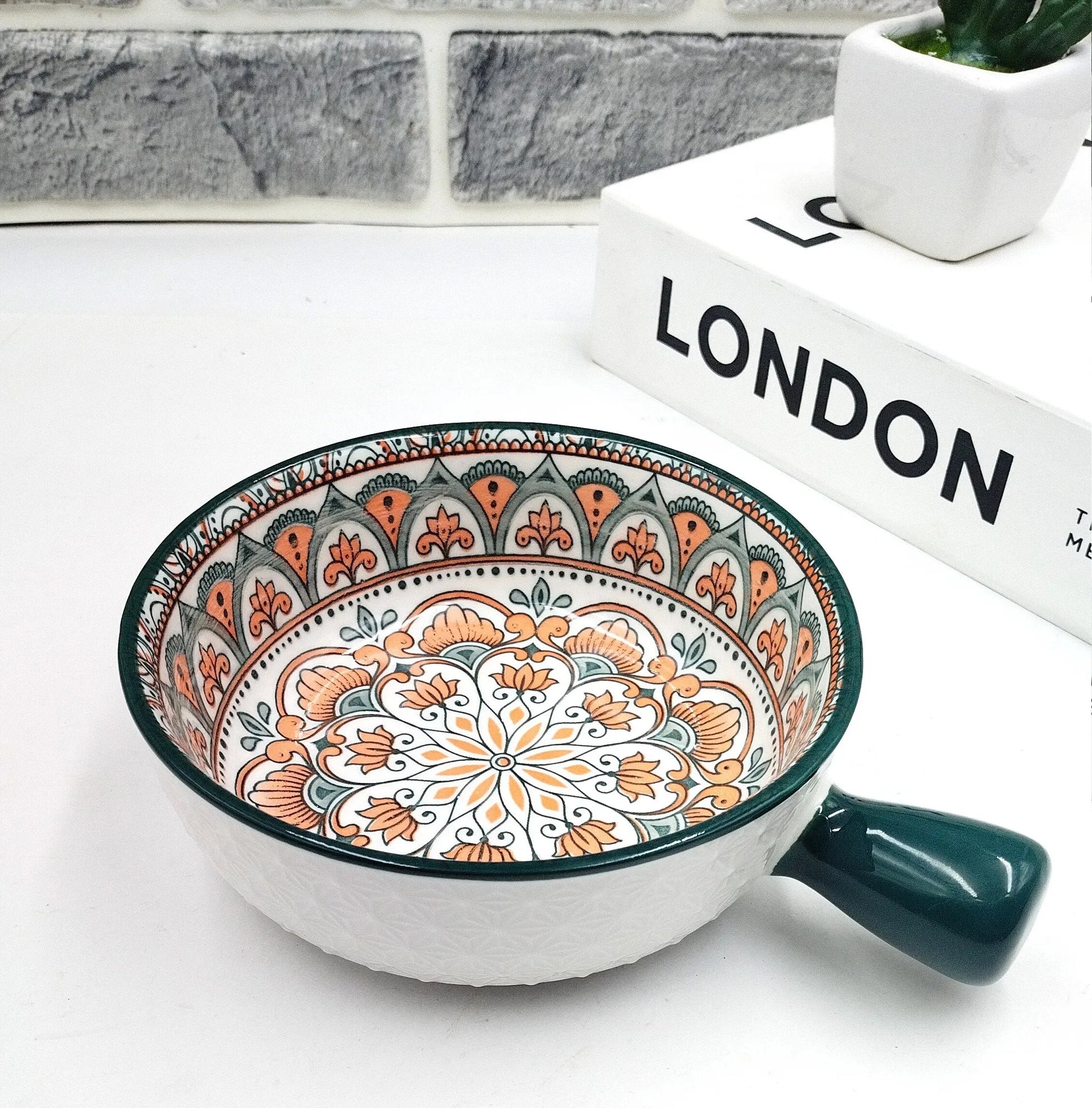 Ceramic bowl with handle Pakistan