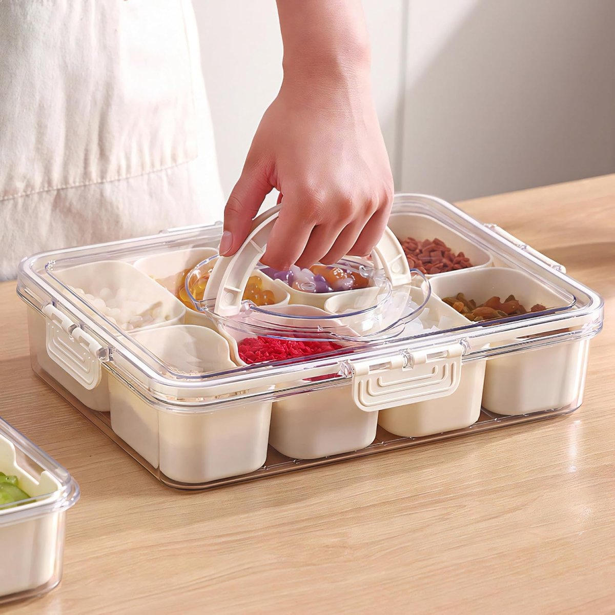 Detachable Dividers Portable Snack box - Techmanistan in Pakistan