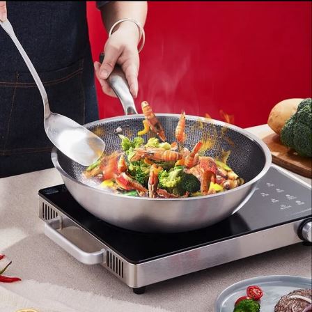 Double Sided Laser Coated Wok Karahi With Tempered Glass Lid - Techmanistan in Pakistan