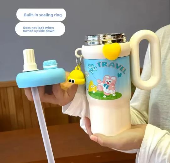 900ml Kawaii Insulated Tumbler with Handle and Straw