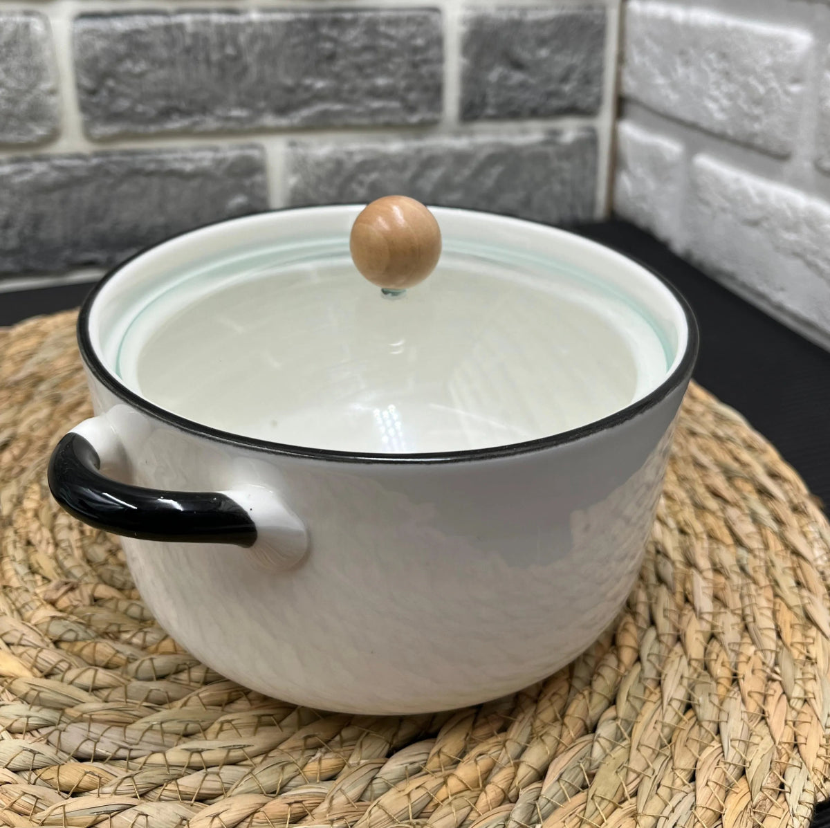 Mini Ceramic Pot With Handles & Glass Lid - Techmanistan in Pakistan