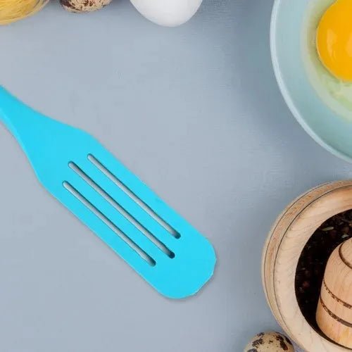 Non - Stick Heat Resistant Kitchen Turner Spatula - Techmanistan in Pakistan