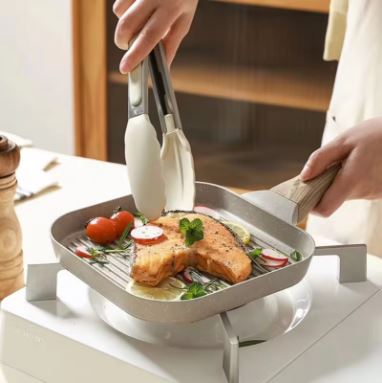 Nonstick Grill Pan With Wooden Handle - Techmanistan in Pakistan
