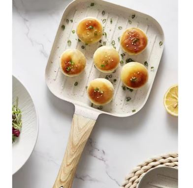 Nonstick Grill Pan With Wooden Handle - Techmanistan in Pakistan