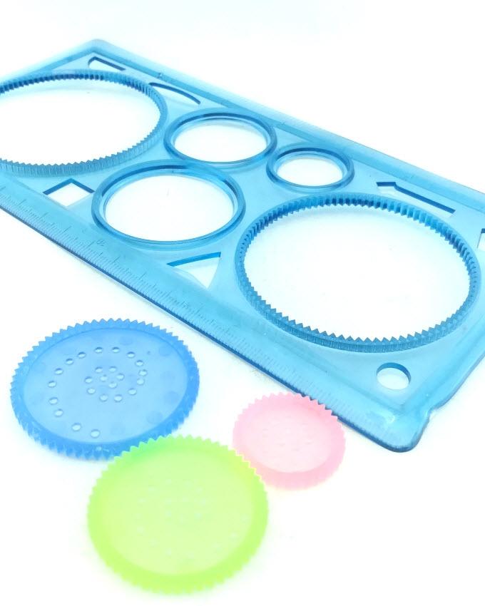 Plastic Spirograph Design Ruler Set - Techmanistan in Pakistan