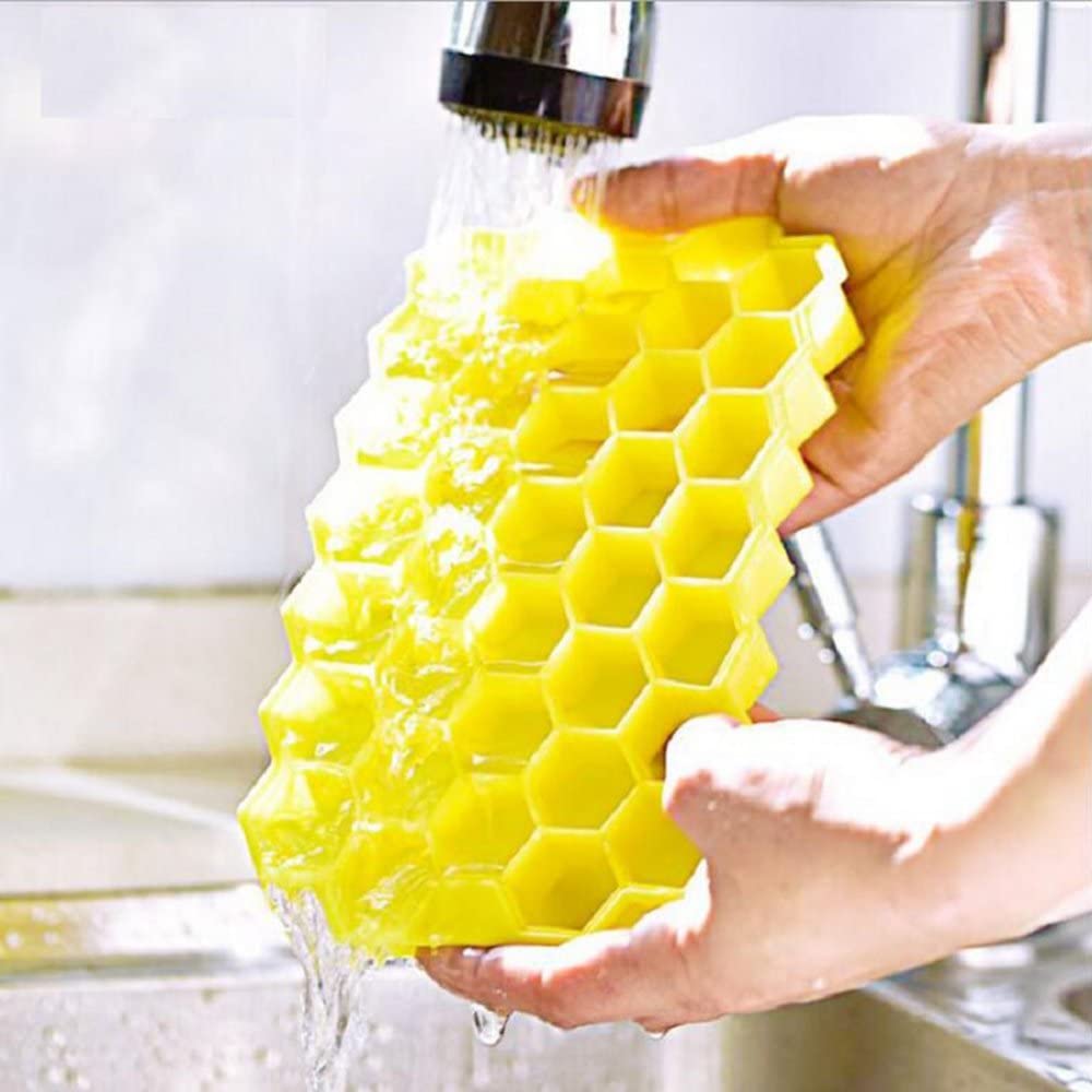 Silicone Honeycomb Ice Cube Tray with Cover - Techmanistan in Pakistan
