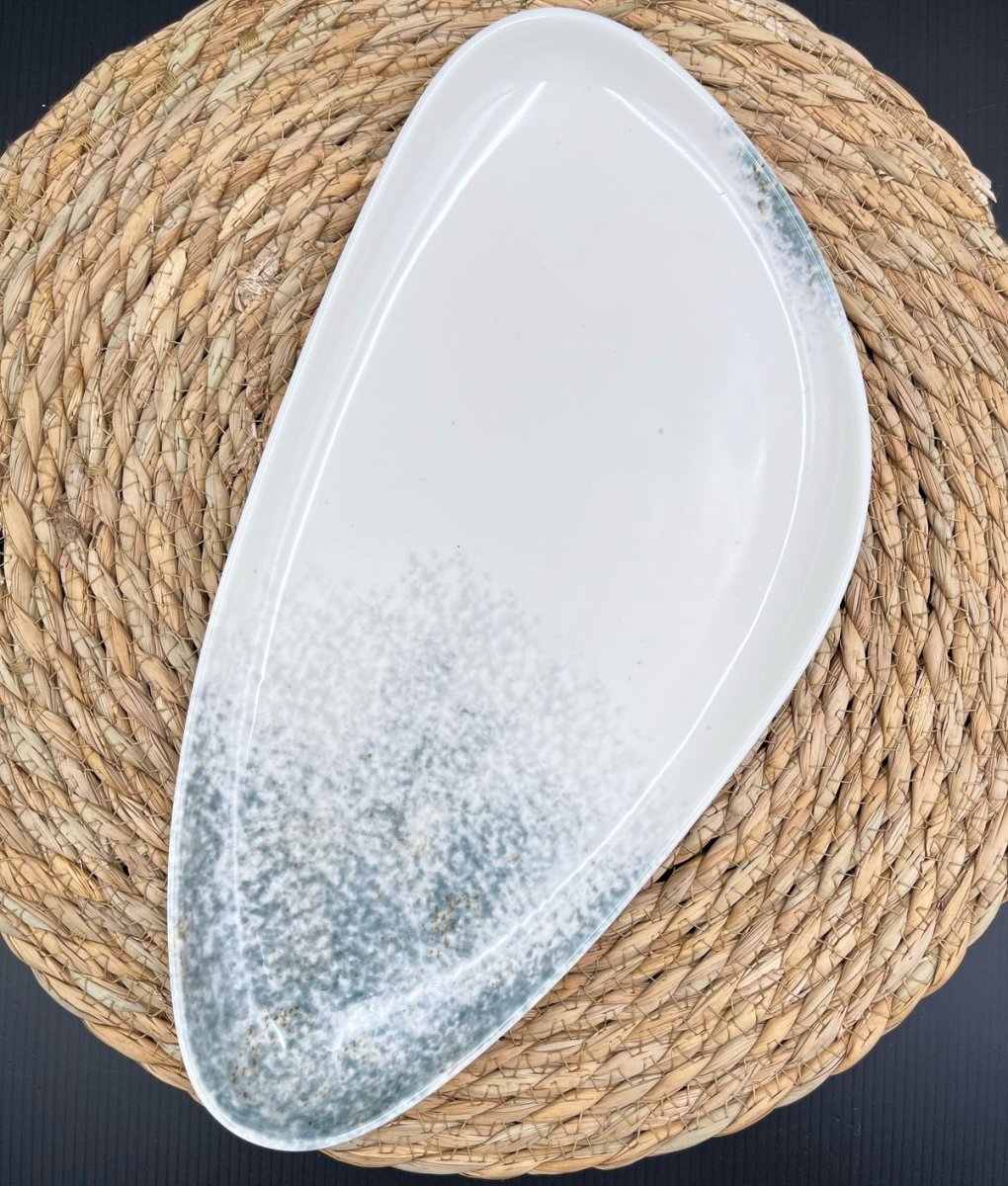 Triangle Ceramic Serving Plate - Techmanistan in Pakistan