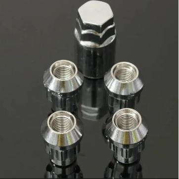 Anti-Theft Wheel Bolts - Car Tyre Security Nuts - Set of 4 Locks and 1 Key